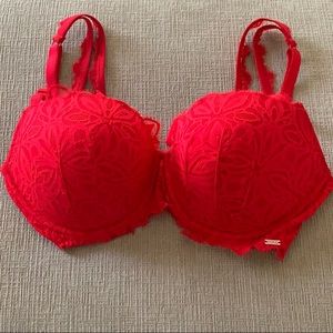 Victoria’s Secret Pink Date Push Up Bra